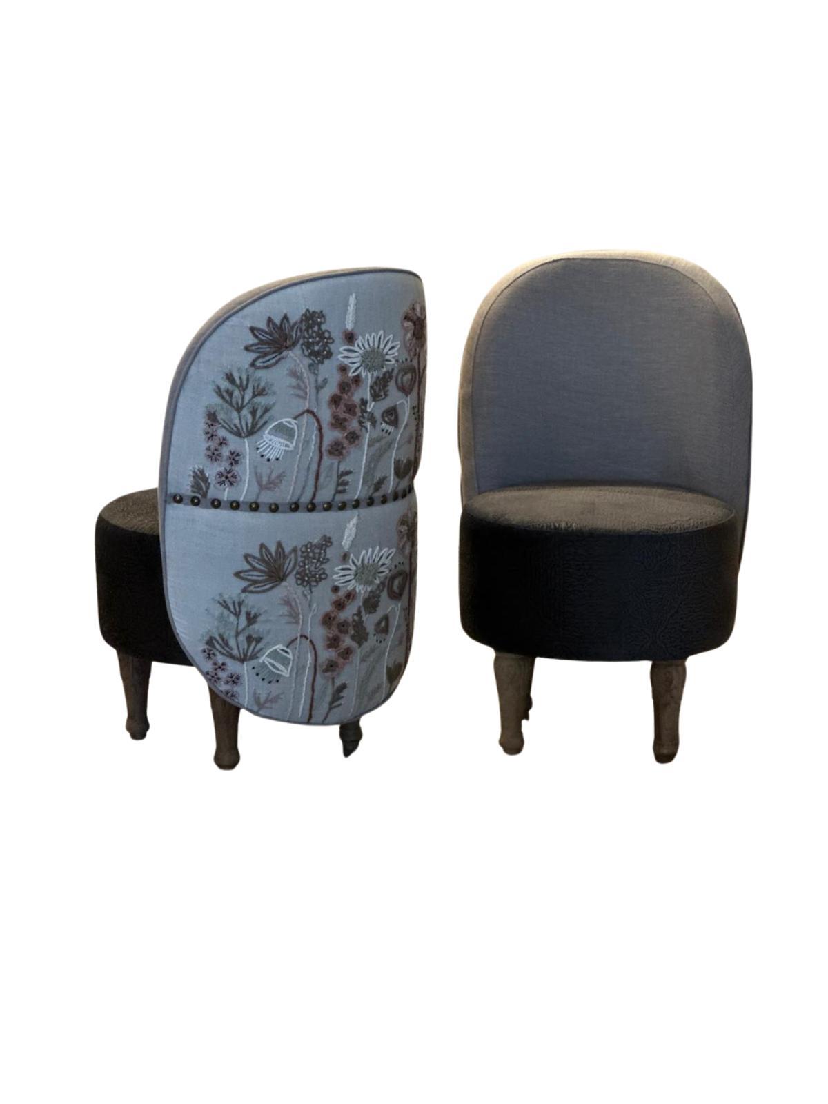Set of two shall chairs