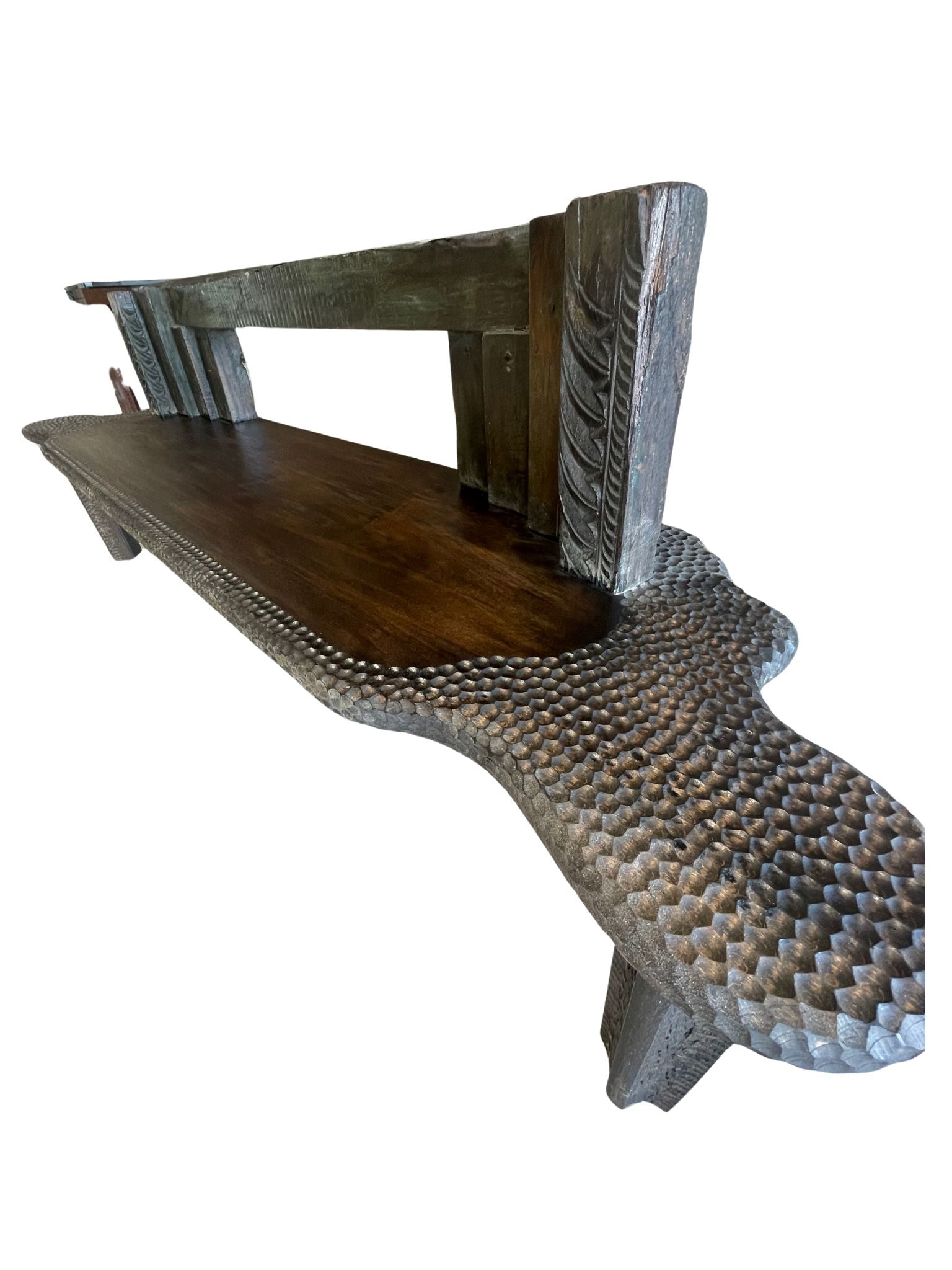 E 46       Wooden Bench